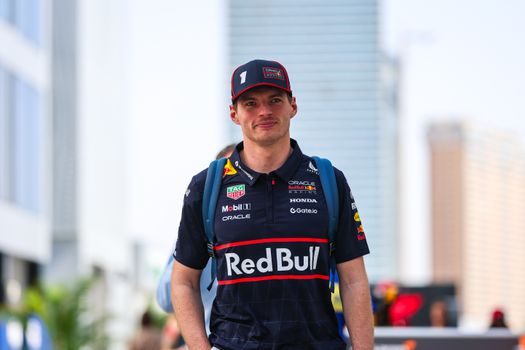 'Schitterend vooruitzicht' voor Max Verstappen geopperd: 'Om hem wekelijks kleurenblind te racen'