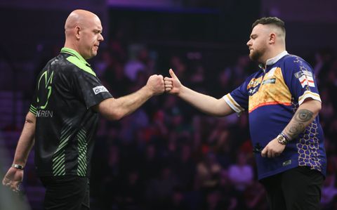 Topdarter Michael van Gerwen getuige van opmerkelijke actie: 'Dit heb ik nog nóóit gezien'