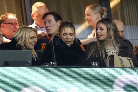 Sponsor Jutta Leerdam brengt sportlegendes samen: 'Puur persoonlijk'