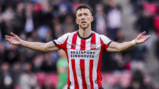 PSV-ster Ivan Perisic (37) mist uitwedstrijd met Ajax door bijzonder domme actie: 'Jammer'