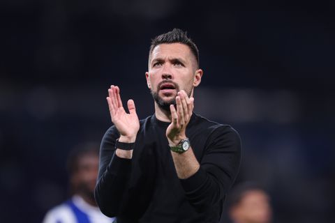 Francesco Farioli staat nog geen jaar na verprutsen titel met Ajax op lijst van Premier League-gigant