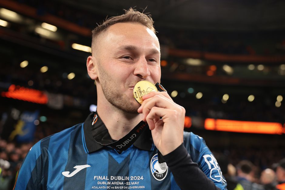 Volop complimenten voor Teun Koopmeiners na ijzersterke Europa League-finale: 'Absoluut klaar voor een stap hogerop'