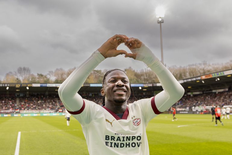 Johan Bakayoko sprak het al uit: aanvaller van PSV wint titel van Talent van het Jaar