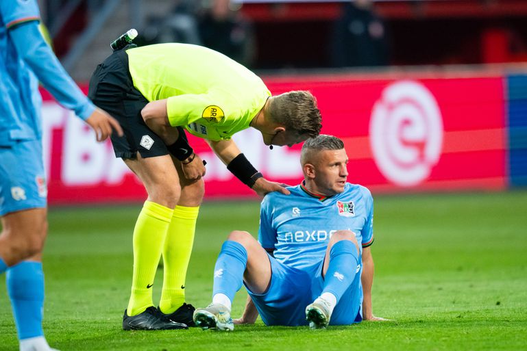 'Dat ziet een kleuter van vier nog': NEC’er Bryan Linssen weigert ploeggenoot volle laag te geven