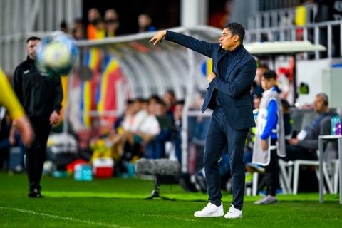 KNVB moet Michael Reiziger naar Ajax laten gaan: 'Dan doe ik dat wel, ik ben vrij'