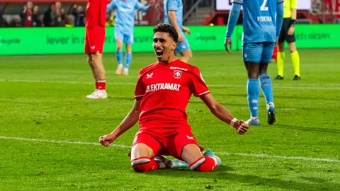 Younes Taha doorbreekt persoonlijk héél zwaar seizoen bij FC Twente: 'Ben nu écht terug'