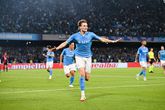 Geen titel voor Denzel Dumfries en Stefan de Vrij, Napoli kroont zich dankzij Schotse held tot kampioen