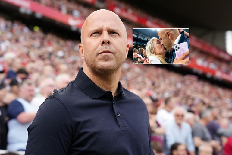 Toptrainer Arne Slot openhartig over vrouw: 'Dat vindt ze het moeilijkste onderdeel van ons leven'