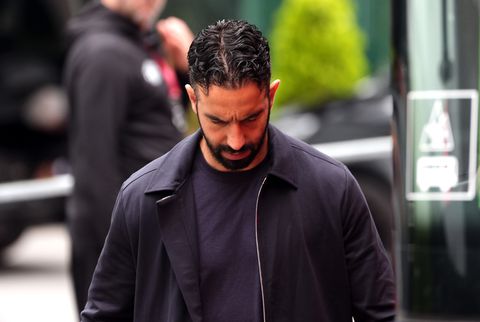 Ruben Amorim wordt bespot na gelijktijdige nederlaag: 'Misschien is Manchester United dan beter af'