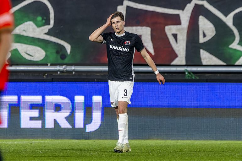'Lastig slapende' AZ-verdediger Wouter Goes is schuldbewust: 'Daar moet ik iets slimmer in zijn'