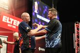Raymond van Barneveld en Jimmy Hendriks. © PDC Europe