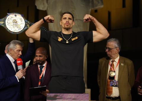 Trainer van vechtsporticoon Rico Verhoeven schuift geheim wapen naar voren: 'Dat weten veel mensen niet'