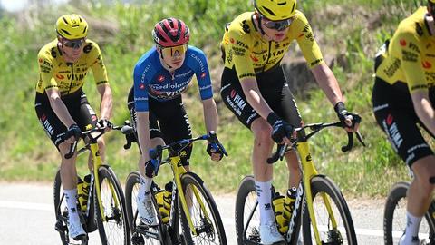 LIVE Giro d'Italia 2026 | Volg hier alle ontwikkelingen in de loodzware veertiende etappe