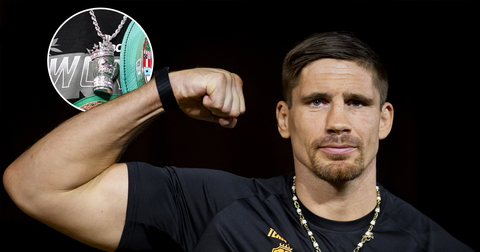 rico-verhoeven-prijzengeld-ketting-oleksandr-usyk-wereldtitel