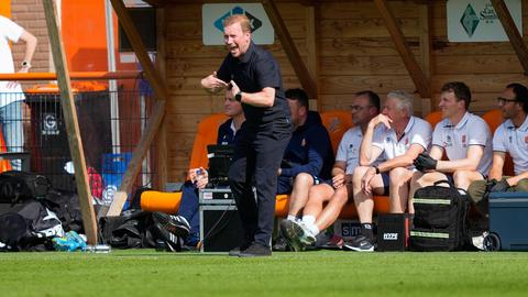 Trainer gedegradeerde FC Volendam 'verwijt het zichzelf': 'Nu ga ik ook door een diepe pijn heen'