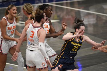 Rellende basketbalsters blijven voor onrust zorgen: 'Dat is wat ik doe'