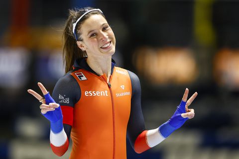 Topschaatsster Suzanne Schulting glundert op speciale dag: 'Het voelt als het juiste moment'