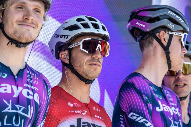 Toprenner Dylan Groenewegen na 'gehobbel' klaar voor hernieuwd huwelijk: 'Zit in een goede flow'