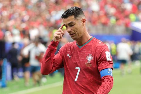 Verdriet bij Wim Kieft door superster Cristiano Ronaldo (41): 'Hij maakt zichzelf gek'