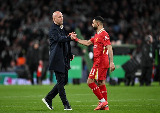 Begrip voor Arne Slot na veelbesproken rel met sterspeler bij Liverpool: 'Het kwam er gewoon niet uit'
