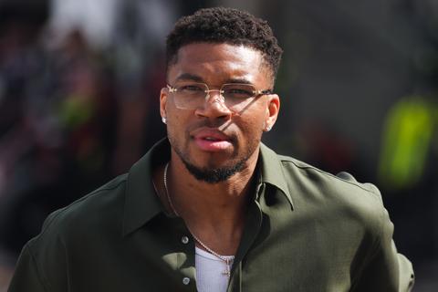 NBA schudt op zijn grondvesten: sterspeler (31) rondt opzienbarende transfer voor miljoenen af