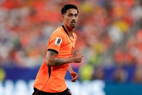 Tijjani Reijnders geeft inkijkje in tactische training Oranje: 'Tegen Frankrijk wordt dat afgestraft'
