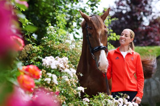 Zesvoudig medaillewinnares trekt zich terug voor Olympische Spelen na ophef over 'mishandel-video'