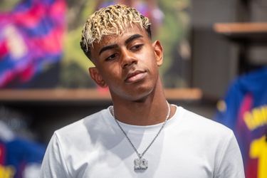 'Omgeving Lamine Yamal moet nu ingrijpen', zorgen om losbandig supertalent van Barça nemen toe