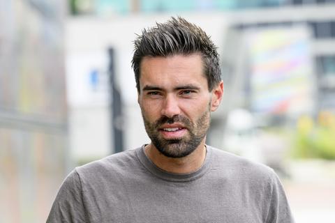 Ex-toprenner Tom Dumoulin spreekt zich uit over 'moeilijk onderwerp' in Tour de France: 'Dit kan gewoon niet'