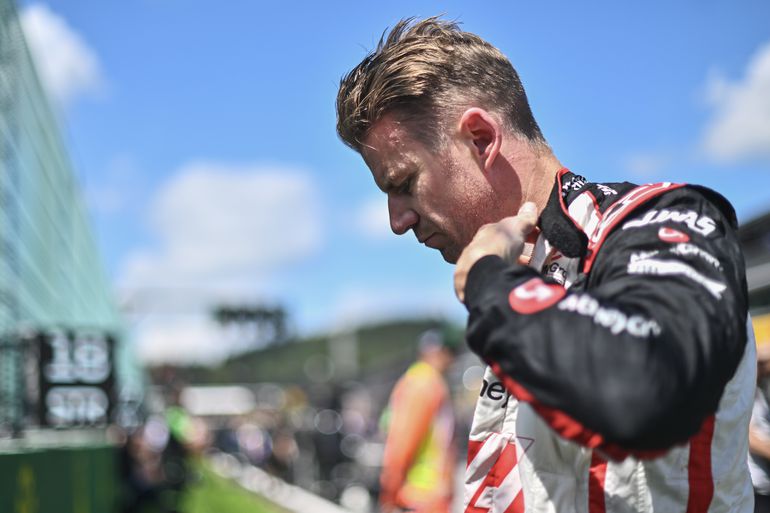 Problemen bij Haas stapelen zich op: Nico Hulkenberg zorgt voor rode vlag met crash in VT2