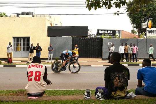 Keiharde kritiek op WK wielrennen: 'Een te makkelijke dekmantel om schendingen te verdoezelen'
