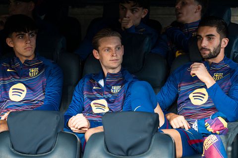 Zorgen om Frenkie de Jong: FC Barcelona krijgt slecht nieuws richting clash met Real Madrid