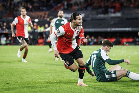 Robin van Persie komt met hard oordeel voor Feyenoord-ster: 'Hij speelde slecht'