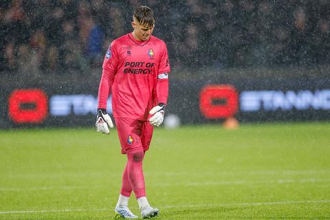 Geplaagde Ronald Koeman Jr wijst naar ploeggenoten na tegenvaller: 'Weet even niet wat ik moet zeggen'