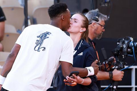 Veelbesproken ex-toptennisser Gaël Monfils verbreekt stilte na relatiebreuk: 'We hebben besloten dit te delen'