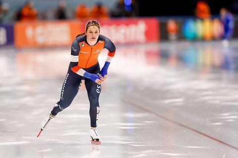 Schaatssensatie Angel Daleman (19) maakt indruk met record in Thialf