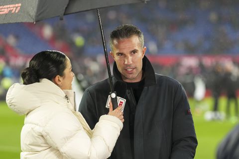 Robin van Persie verzuimt zoon te laten debuteren: 'Hij is gewoon een van mijn spelers'