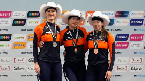 Stuntende schaatsster (23) openhartig over zware strijd: 'Dat is waar ik met mijn psycholoog aan werk'