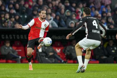 Principiële Robin van Persie keihard voor Feyenoord-uitblinker: 'Dan ga je eraf'