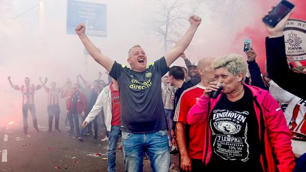 KNVB presenteert speelschema voor resterende speelrondes Eredivisie: PSV ontvangt Ajax op 30 maart