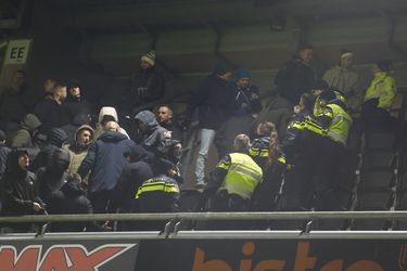 Heracles deelt vreselijke details van valpartij fan FC Groningen: 'Er zijn kinderen geraakt, triest om te zien'