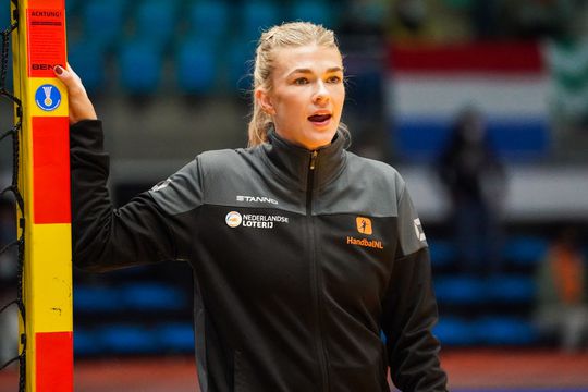 Handbalicoon Tess Lieder-Wester sluit turbulent jaar feestend af: 'Ik kan niet wachten'