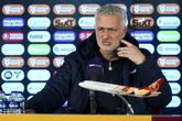 Jose Mourinho gaf na de Turkse derby Galatasaray - Fenerbahçe statements af aan de pers. ©Getty Images