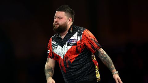 Wat is er aan de hand met topdarter en recente wereldkampioen Michael Smith?