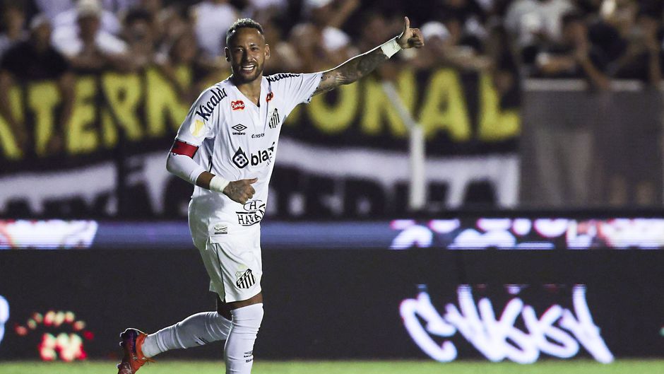 Neymar 'houdt van' Memphis Depay en heeft speciale boodschap voor hem na knappe goal