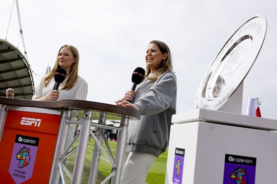 Hoeveel verdienen de voetbalsters in de Eredivisie? 'Dan niet verwachten dat je vijf keer traint'