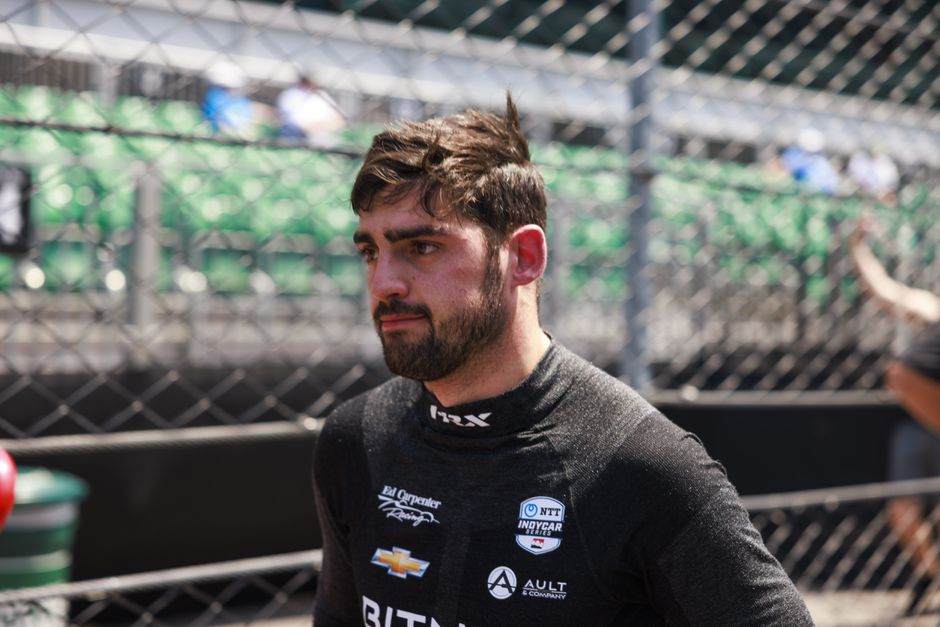 IndyCar-coureur Rinus Veekay grijpt naast half miljoen dollar na beuk Romain Grosjean
