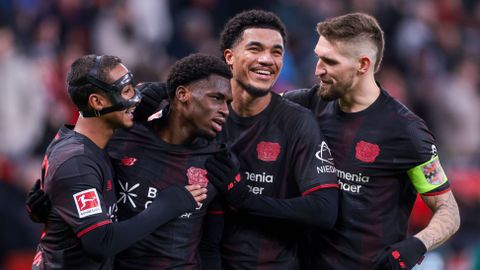 Bundesliga-sensatie (22) valt op in selectie Jong Oranje: 'Ik heb van alle drie nog niks gehoord'