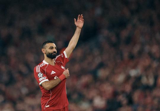 Liverpool-icoon komt met groot nieuws na rel met Arne Slot: 'De dag is helaas gekomen'