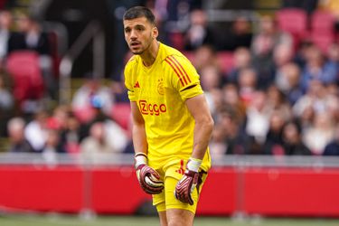 Keeperscarrousel bij Ajax: 'Drie van de vier doelmannen mogen vertrekken'